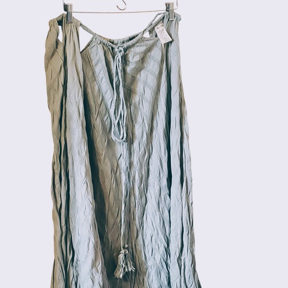 SALE!! Free People Cotton Maxi Skirt  Cut-out Waist Pastel Green sz M